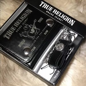 True Religion Evans Trifold Chain Wallet